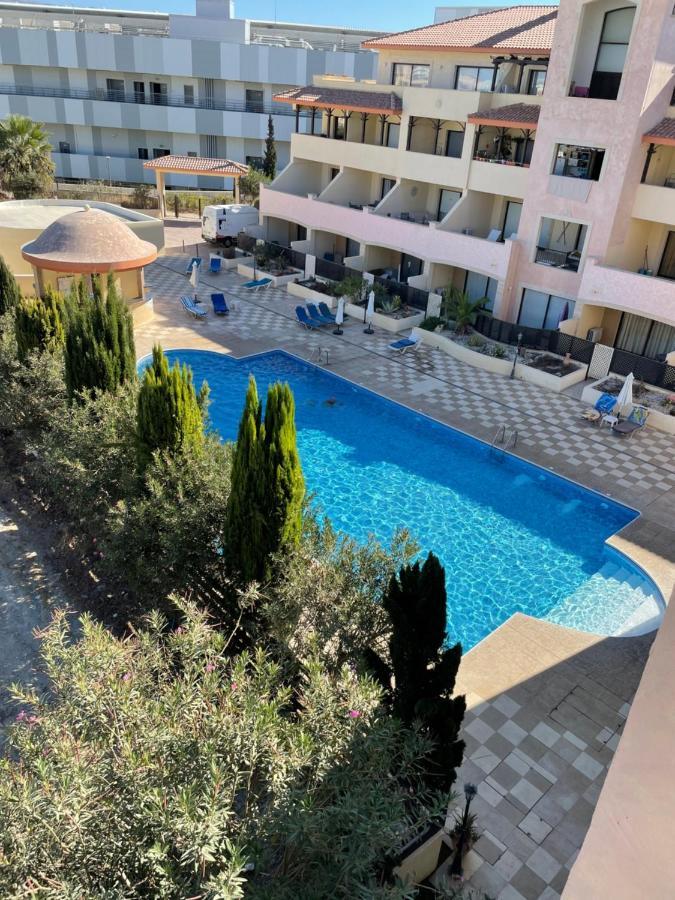 109 Queens Gardens, Paphos Apartment ภายนอก รูปภาพ