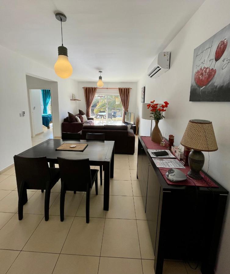 109 Queens Gardens, Paphos Apartment ภายนอก รูปภาพ
