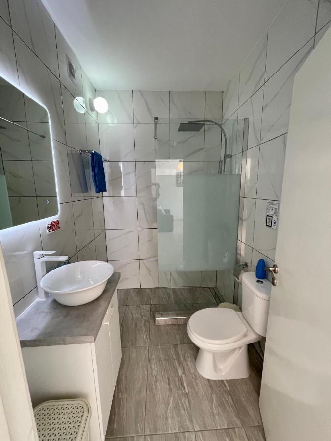 109 Queens Gardens, Paphos Apartment ภายนอก รูปภาพ