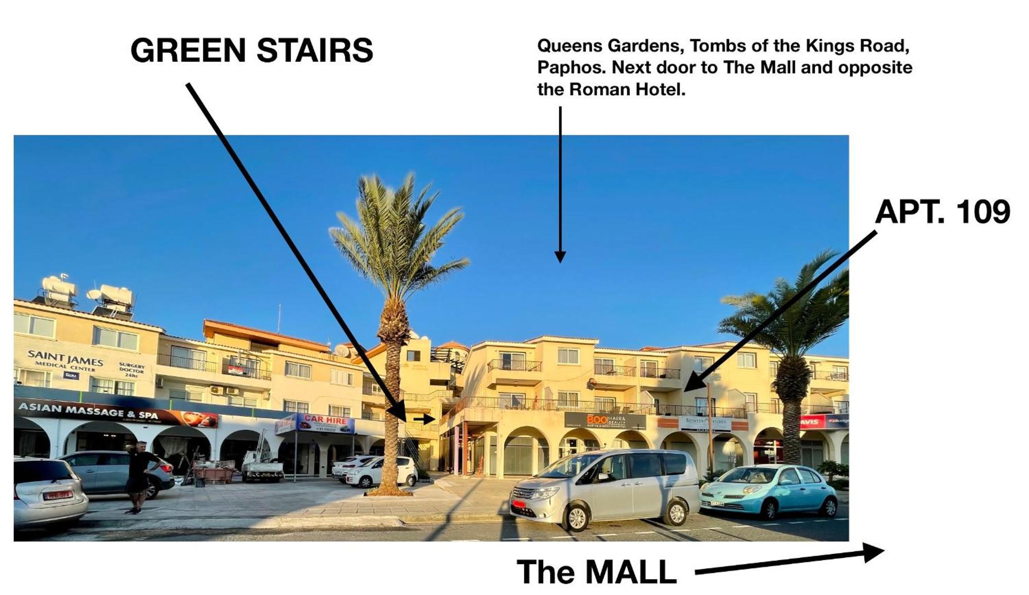 109 Queens Gardens, Paphos Apartment ภายนอก รูปภาพ